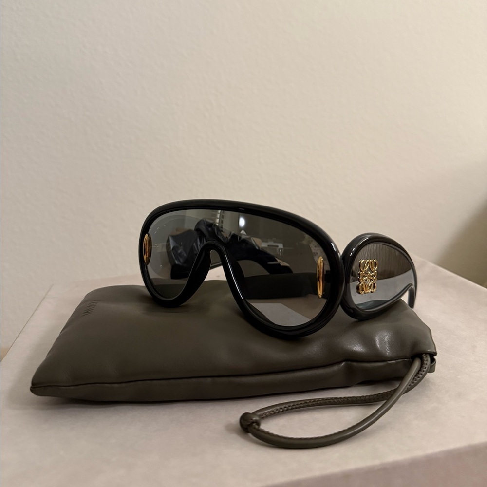 Authentic LOEWE x Paula's Ibiza Mask Sunglasses